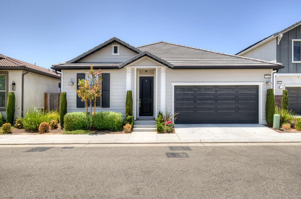Foto principal - 2935 N Leya Dr