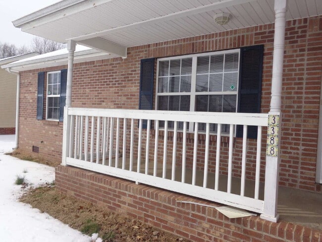 Foto del edificio - 3388 Pennridge Rd
