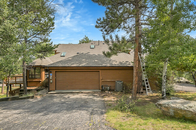 Building Photo - 29970 Troutdale Scenic Dr