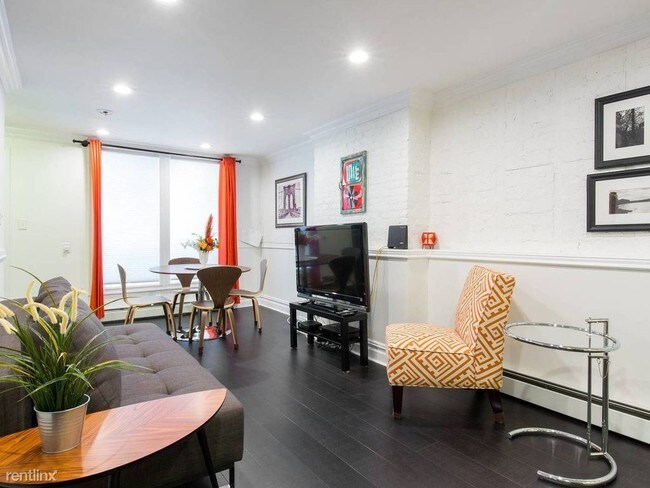 Foto del edificio - 1 br, 1 bath - 101 W Lexington St