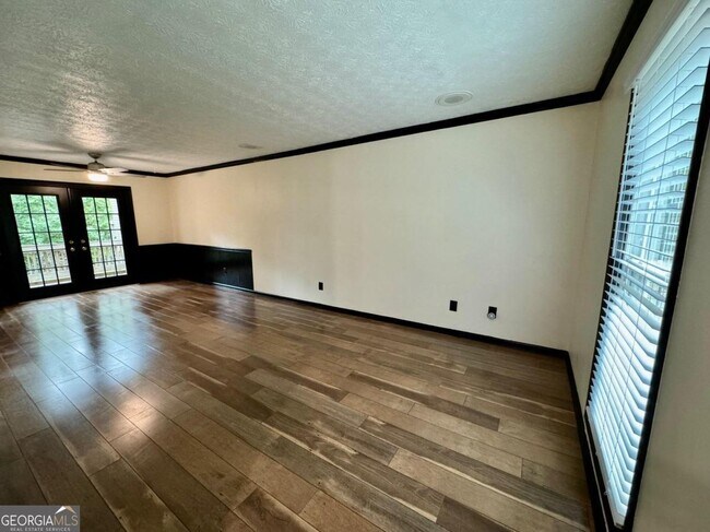 Building Photo - 1097 New Haven Dr SW