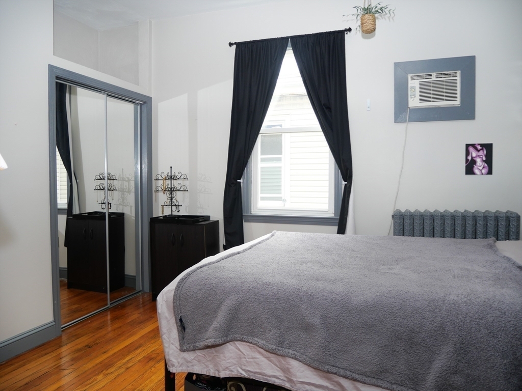 Foto principal - 140 Trenton St