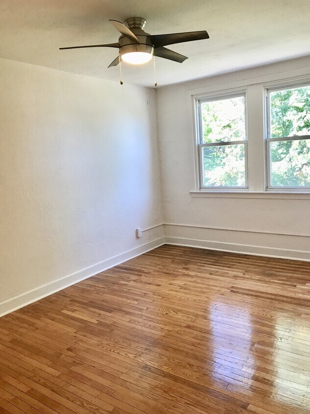 Primary Photo - Newly Renovated 2BR East Mount Airy Apartm...