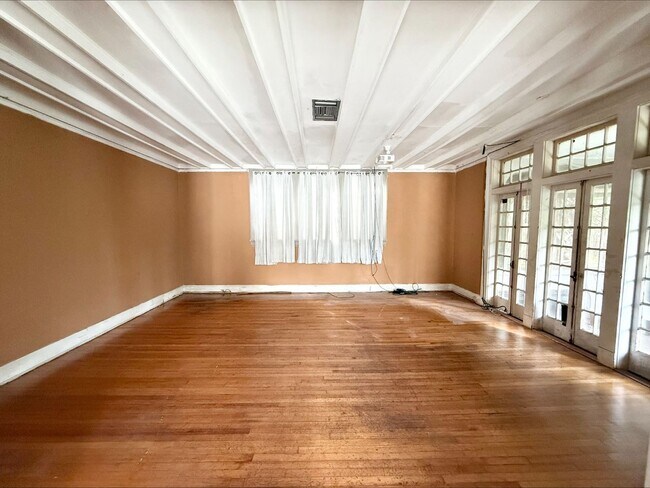 Foto del edificio - 7211 St Charles Ave