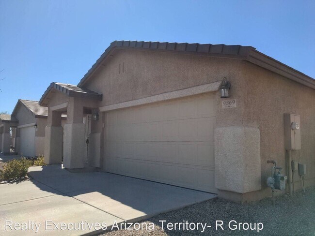 Building Photo - 4 br, 2 bath House - 9369 N Grasshopper Dr.