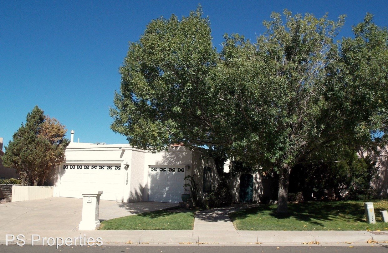 Primary Photo - 11505 Woodmar Ln NE