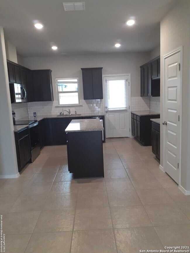 Foto del edificio - 2549 Smokey Cv