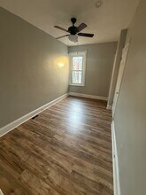 Building Photo - 1014 N Pallas St