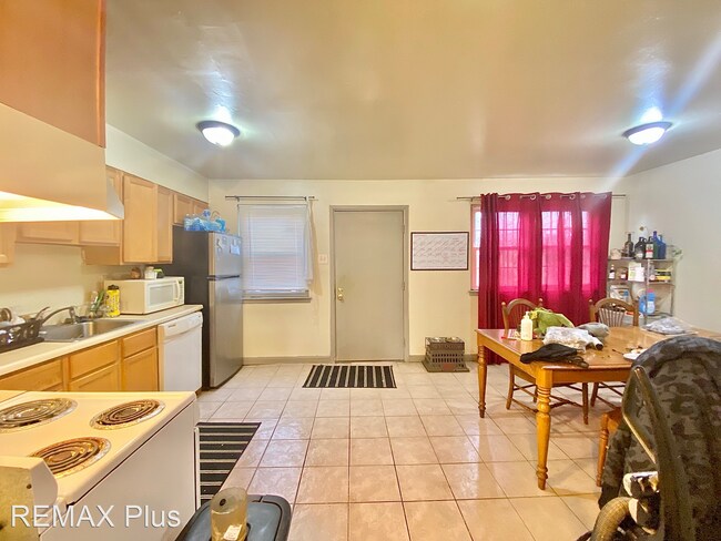 Foto del edificio - 3 br, 2 bath House - 2104 n 11th st