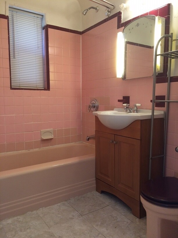 Building Photo - 863 E 48th St