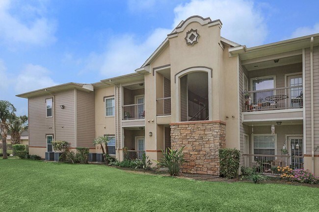 Retama Village Apartments Mcallen Tx Building Photo Retama Village Apartments