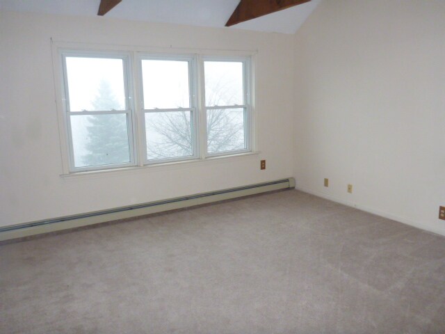 Foto del edificio - 325 Circle Rd