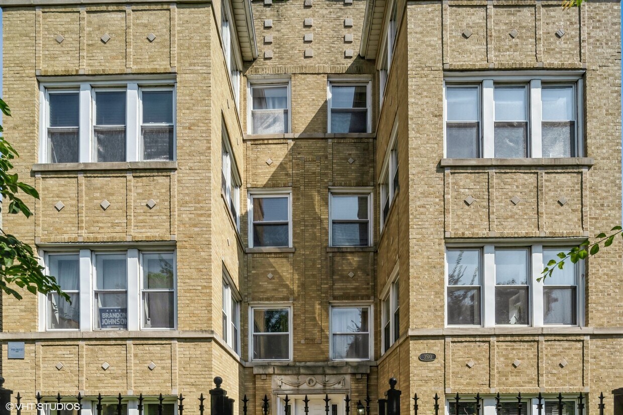 Primary Photo - 3510 W Palmer St
