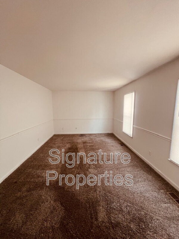 Foto del edificio - 5127 Timbercreek Ct