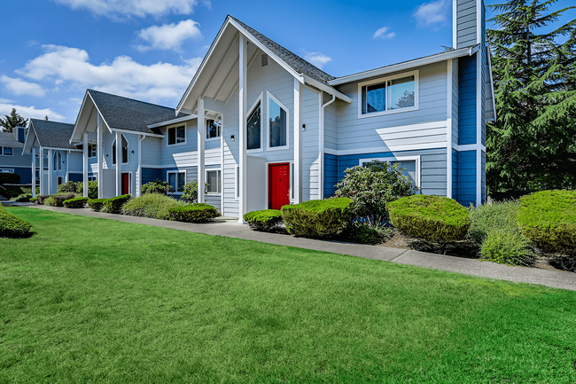 Building Photo - Hawks Prairie