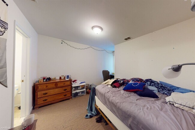 Foto del edificio - 4 br, 2 bath Duplex - 1810 N 17TH ST Unit 102