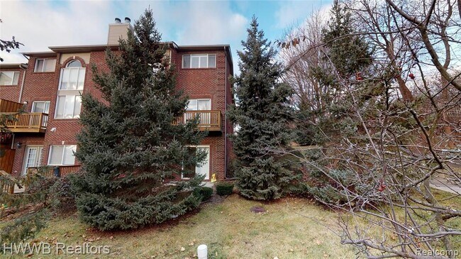 Building Photo - 42407 Corlina Dr