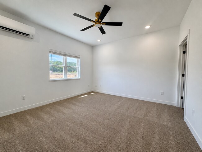 Foto del edificio - 1712 Whitetail Way