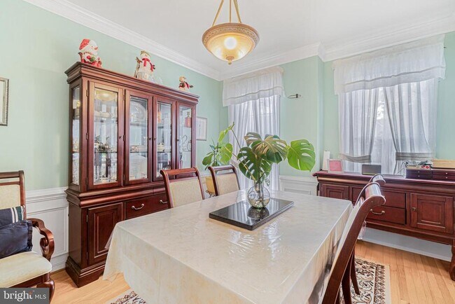 Foto del edificio - 1701 Daly Ct