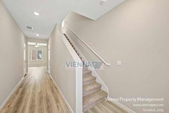 Foto del edificio - 2327 Comstock Ln