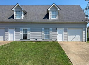 Building Photo - 75 Brooksie Dr