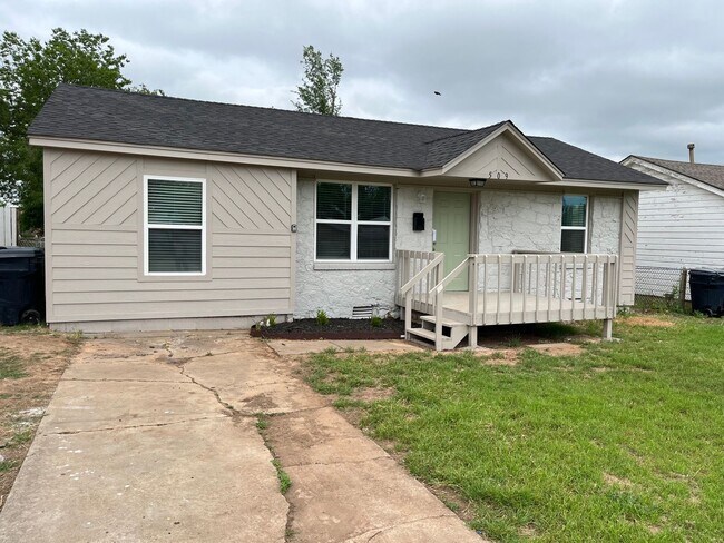 Foto del edificio - FULLY REMODELED 3 Bed Home in NW OKC