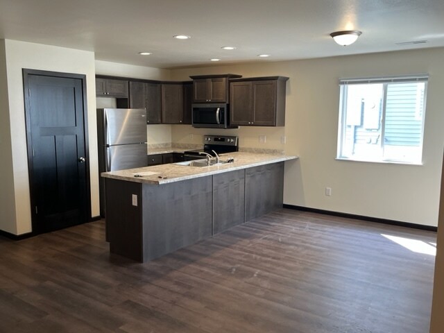 Foto del edificio - 313 Post Oak Dr