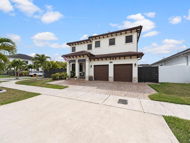 Foto del edificio - 16820 SW 109th Pl