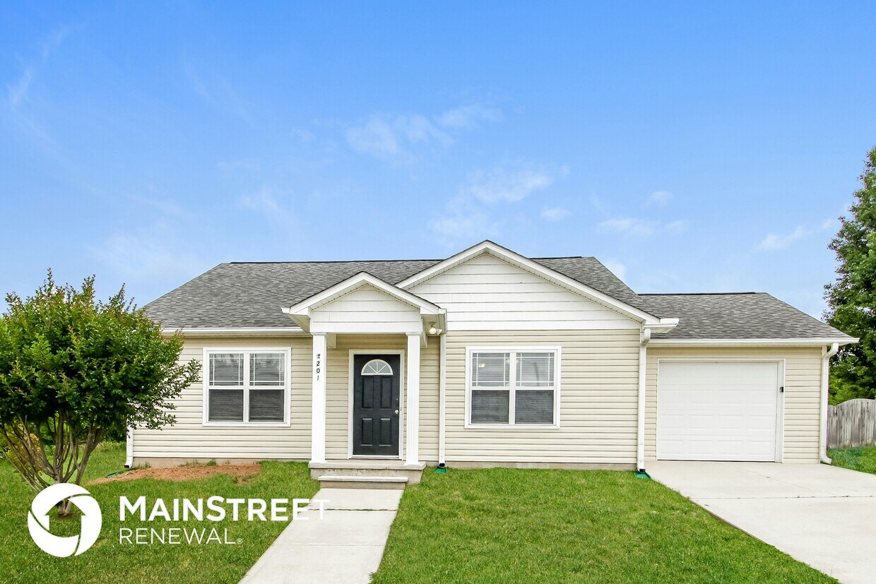 Foto principal - 4201 Smith Farm Ln SE
