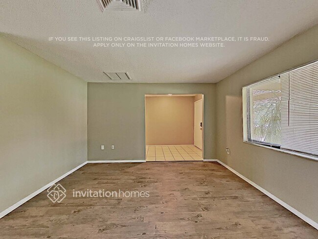 Building Photo - 4917 Taywater Dell