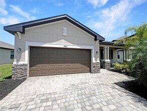 Building Photo - 14616 Monrovia Ln