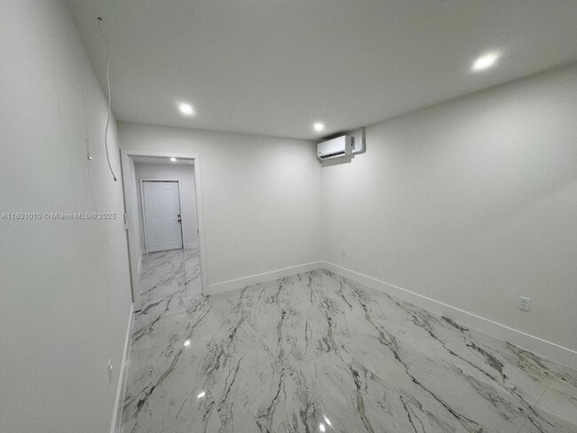 Foto del edificio - 11000 SW 47th Terrace