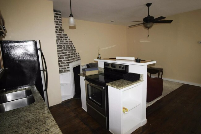 Cocina - 59 Hanover St