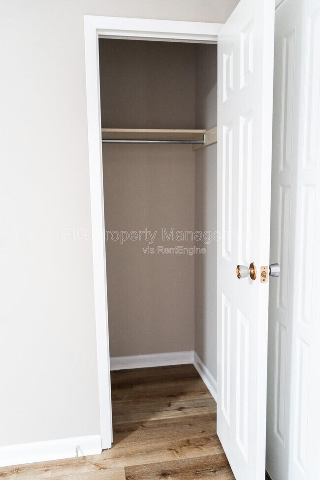 Foto del edificio - 1816 Lively Rd