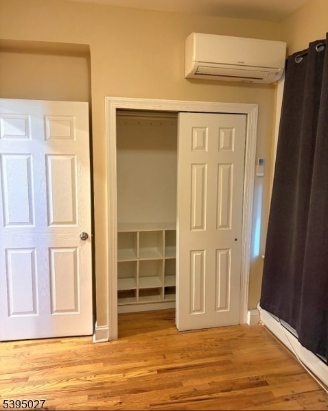 Foto del edificio - 379 Bloomfield Ave