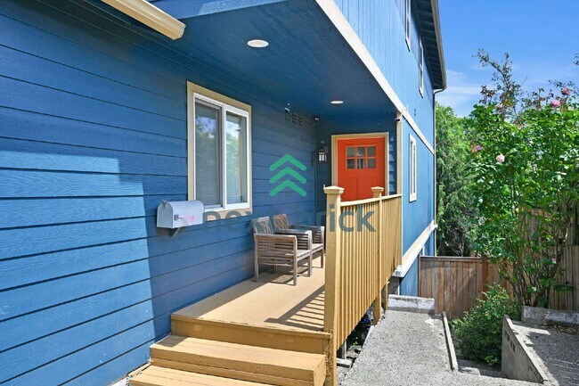 Building Photo - Discover Spacious Comfort: 4-Bedroom Gem with 2.5 Baths