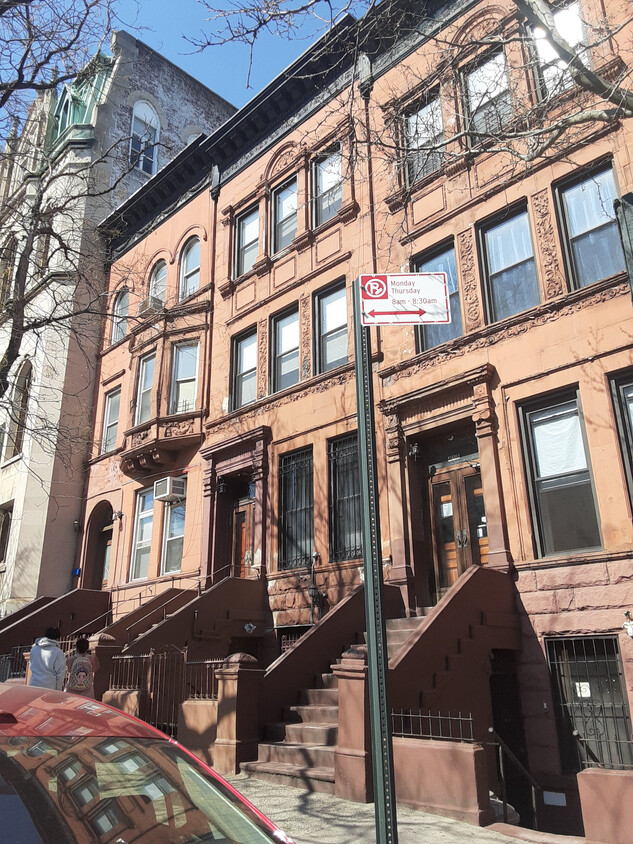 Foto principal - 415 W 145th St