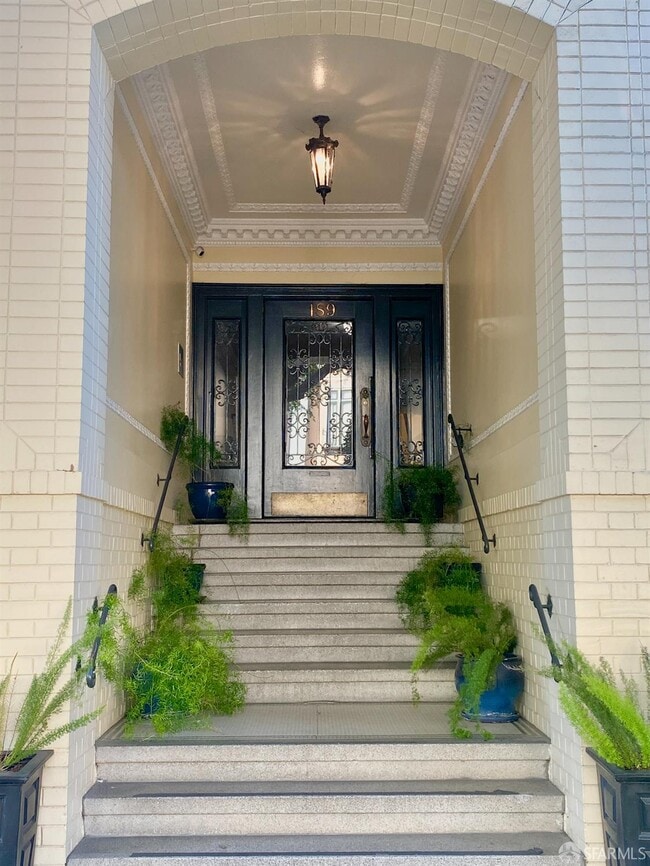 Building Photo - 189 Commonwealth Ave