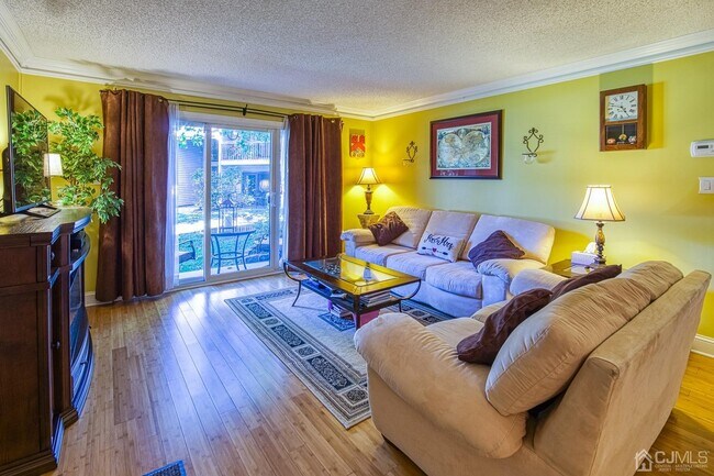 Foto del edificio - 67 Crabapple Ln