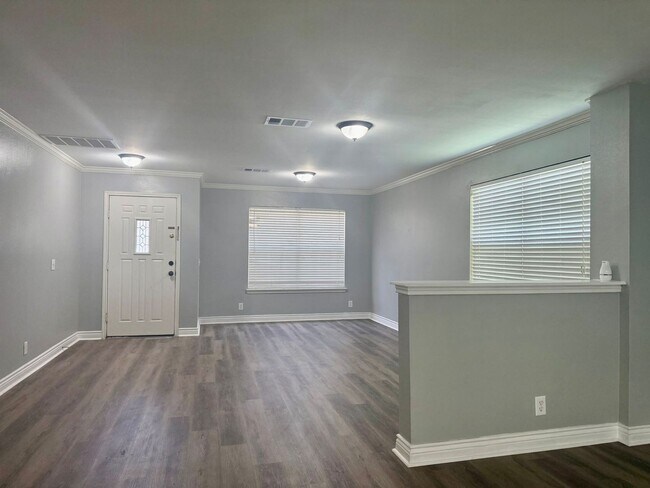 Building Photo - 9526 Vallecito Mesa