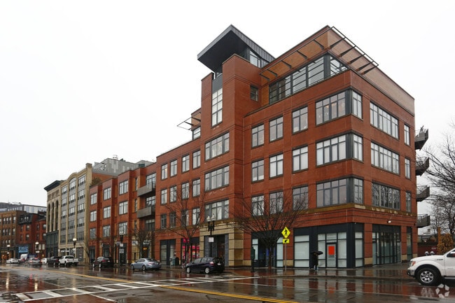 Building Photo - Laconia Lofts