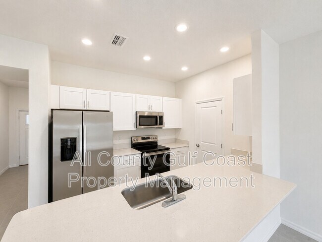 Foto del edificio - 13416 Noble Garnet Ln