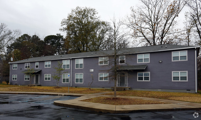 Building Photo - The Village Apartments