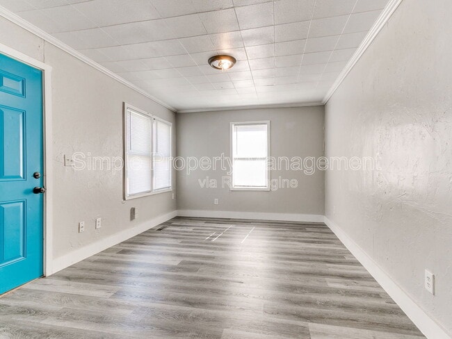 Building Photo - 3208 NW 29th St
