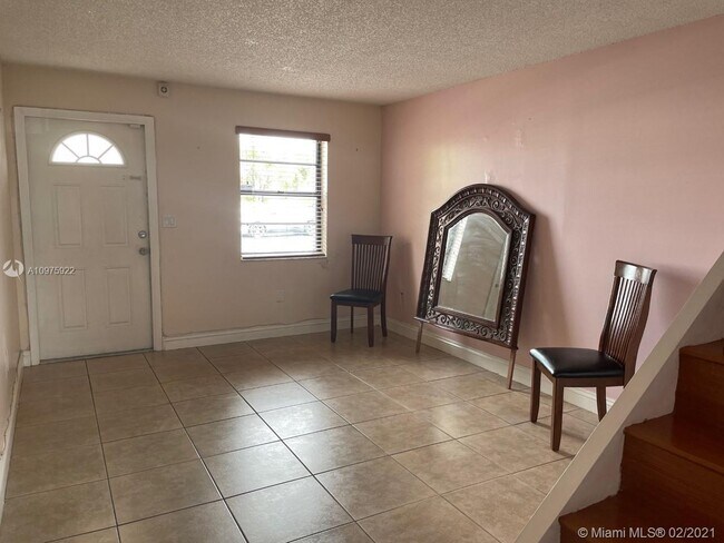 Foto del edificio - 200 SW 113th Ave
