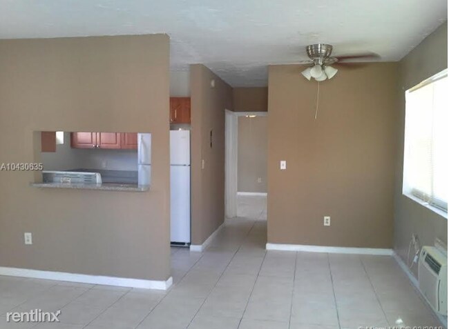 Foto del edificio - 1633 N Treasure Dr