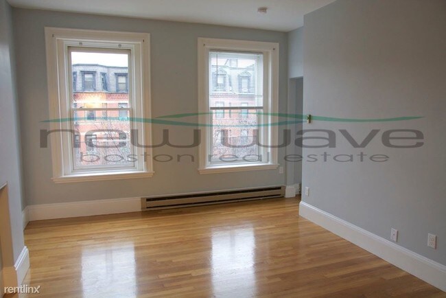 Foto del edificio - 228 Newbury St