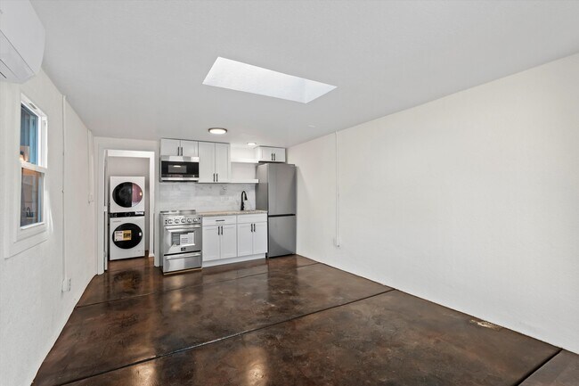 Foto del edificio - 1320 E Hampton St