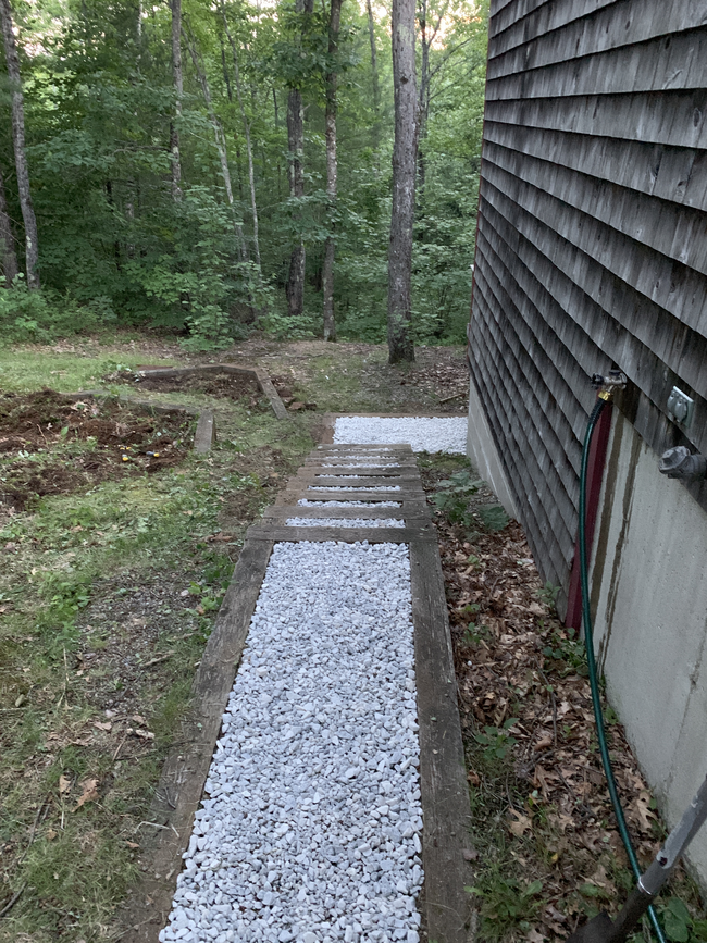 Walkway to Unit B - 194 Westview Dr