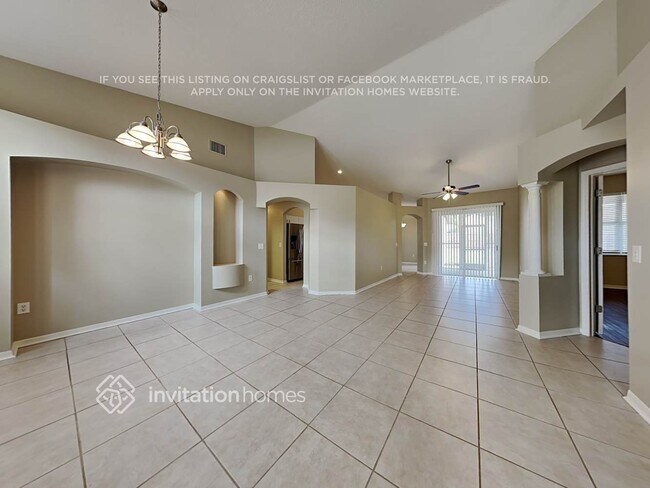 Building Photo - 12708 Shadowcrest Ct